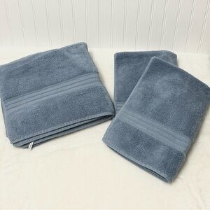 Pottery Barn hydrocotton quick dry bath towel and hand towel